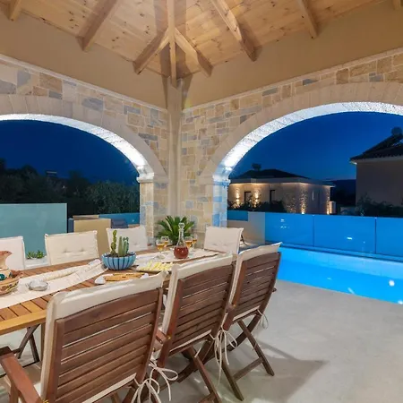 Villa Romanza Ii Luxury *