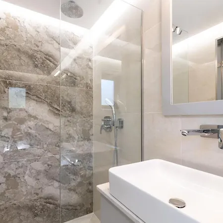 Villa Romanza Ii Luxury Kalamákion