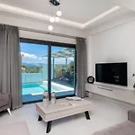 Romanza Ii Luxury *